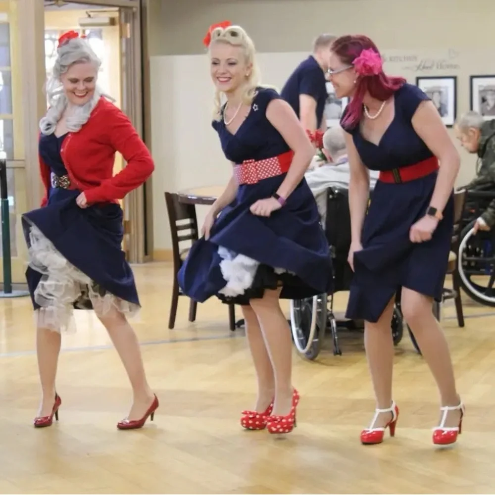 Patriotic Pinup Navy Blue Cocktail Swing Dress - Picture 2 of 9